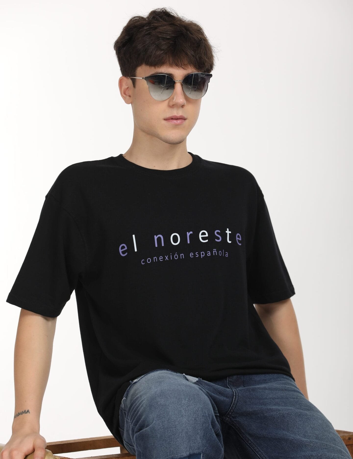 Bold Comfort: Classic Black Printed Oversized Tee - Image 7